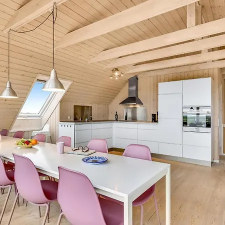 Four-bedroom In Dom wakacyjny Skjern