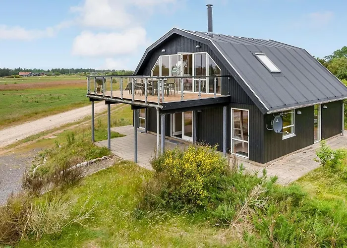 Four-bedroom In Skjern