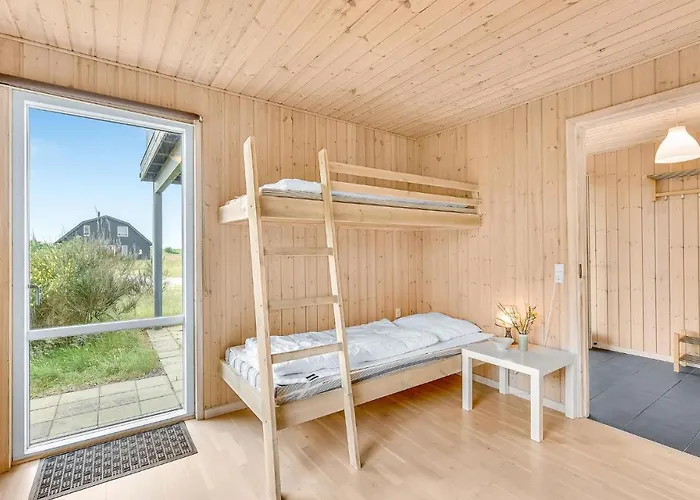 בית נופש Four-bedroom In Skjern